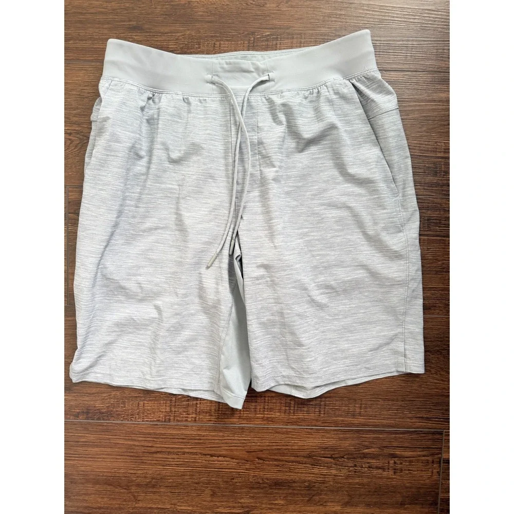 Lululemon T.H.E. Short 9